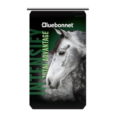 Bluebonnet Feeds Intensify Total Advantage Complete Low Starch Horse Feed, 50-lb bag