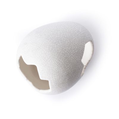 Galapagos Ceramic Egg Reptile Hideout, White, Medium, 6.3x5.12-in